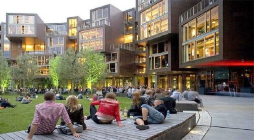 Ejemplos de Vivienda Colaborativa o Cohousing en España 44812