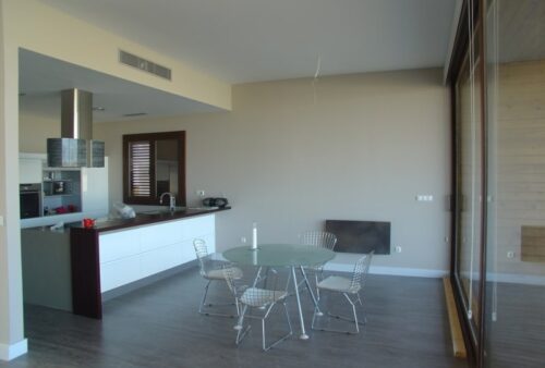 Casa Tipo Cubo de 246m2 54904