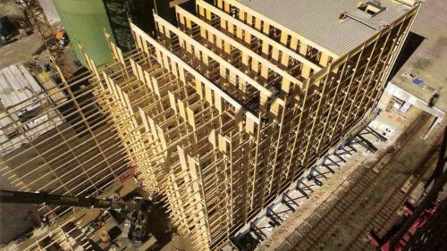 3 Ejemplos de Construcción de Edificios con Madera 41347