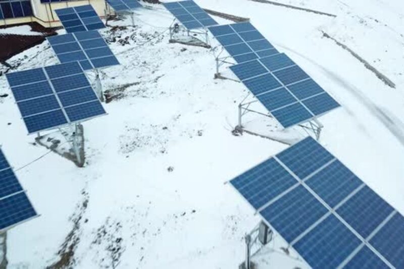 rendimiento-paneles-solares-invierno