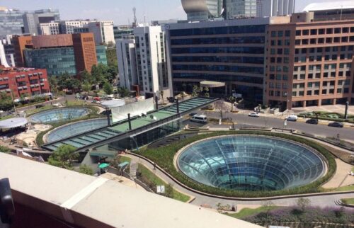 Vídeo: Centro Comercial Autosostenible de Latino América 39200