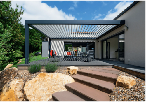 La instalación de una Pérgola de Aluminio para disfrutar de un espacio exterior 49838