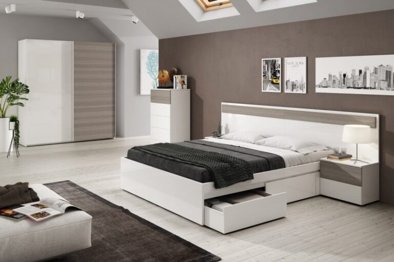 Dormitorio moderno amueblado en tonos suaves